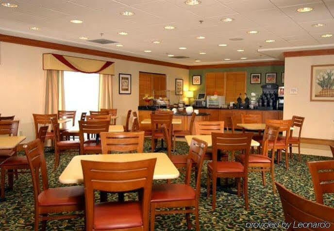 College Park Fairfield Inn And Suites Atlanta Airport South/Sullivan Road מראה חיצוני תמונה